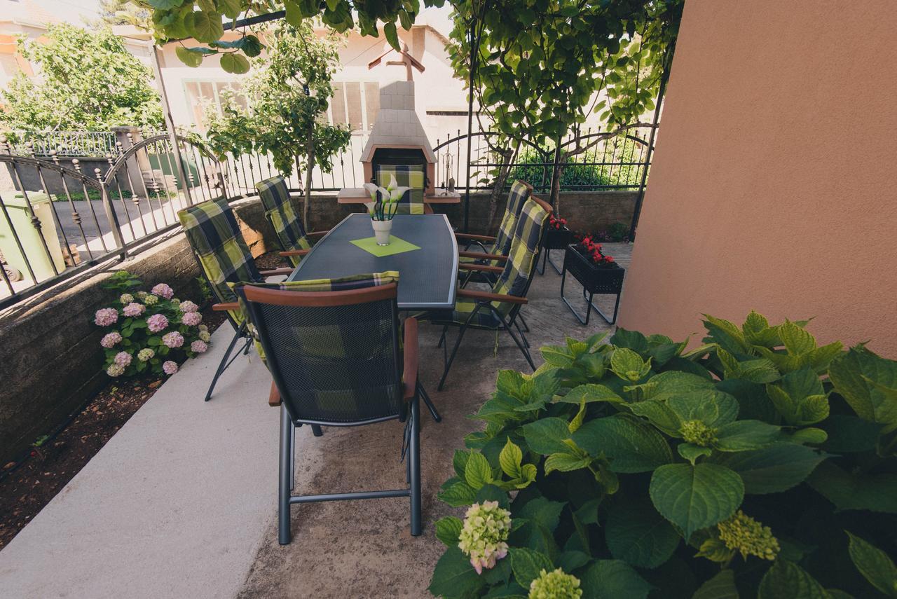 Apartments Sunny Garden بروداريكا المظهر الخارجي الصورة
