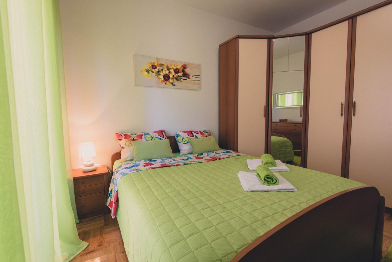 Apartments Sunny Garden بروداريكا المظهر الخارجي الصورة