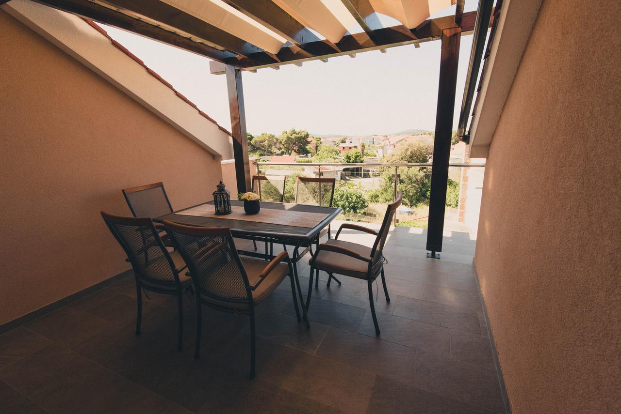 Apartments Sunny Garden بروداريكا المظهر الخارجي الصورة