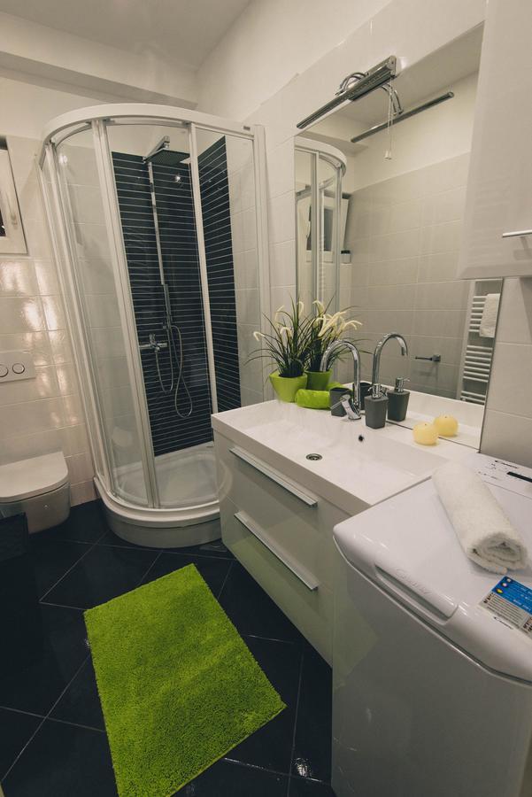 Apartments Sunny Garden بروداريكا المظهر الخارجي الصورة